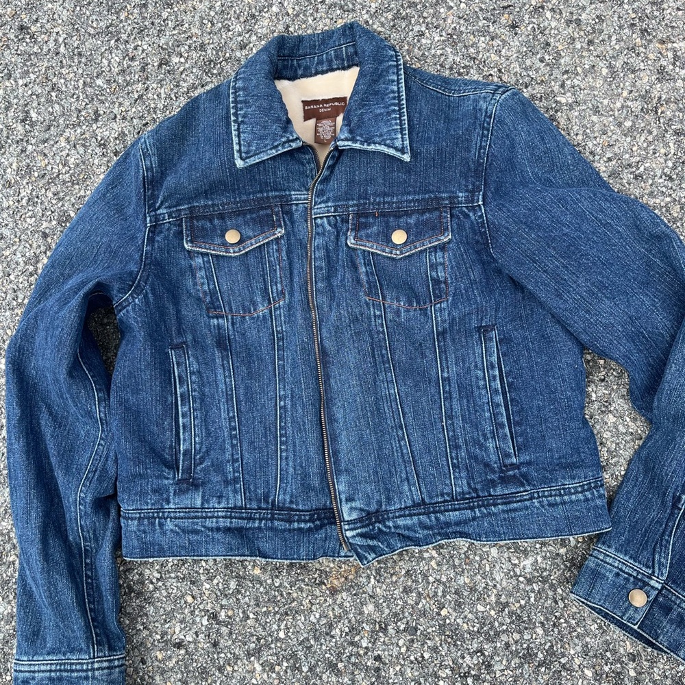 Blue Denim Jacket BANANA REPUBLIC WOMENS LARGE, faux fur inside